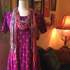 Lularoe Amelia beautiful dress
